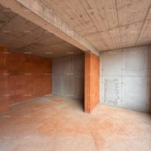 Novogradnja, odlična lokacija.