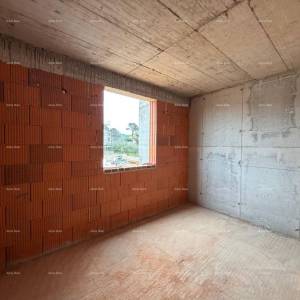 Novogradnja, odlična lokacija.