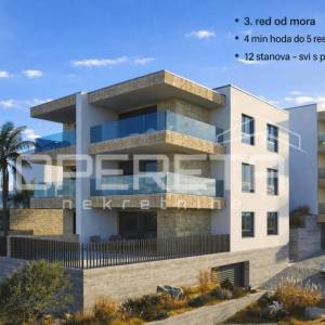 Novogradnja Ražanj, 70 m od mora, stan s balkonom i pogledom