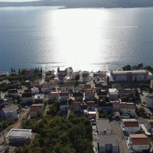 Novogradnja s pogledom na more