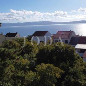 Novogradnja s pogledom na more