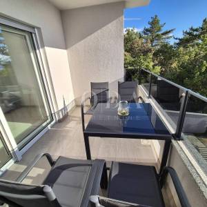 Novogradnja s pogledom na more