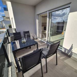 Novogradnja s pogledom na more