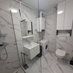 NOVOGRADNJA Sveta Klara: 2S stan 50m2 s terasom, vanjsko PM