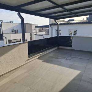 NOVOGRADNJA Sveta Klara: 2S stan 50m2 s terasom, vanjsko PM