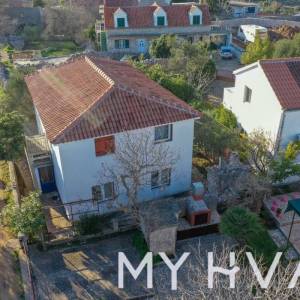 Obiteljska kuća u Rudinama