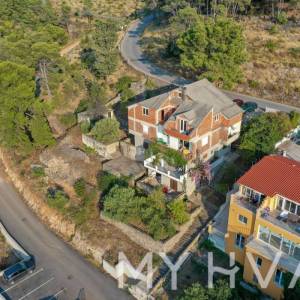 Obiteljski stan sa pogledom na more u Jelsi