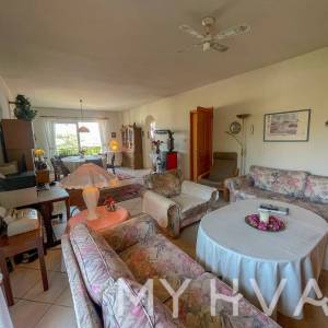 Obiteljski stan sa pogledom na more u Jelsi