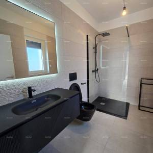 Odlična lokacija, 1 km do centra Medulina. Prodaje se nova kuća sa bazenom na odličnoj lokaciji, blizu mora!