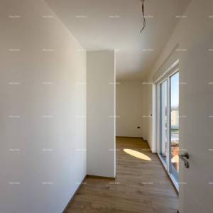 Odlična lokacija, 1 km do centra Medulina. Prodaje se nova kuća sa bazenom na odličnoj lokaciji, blizu mora!