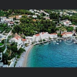 Omiška rivjera, Mimice građevinska parcela- 1. red od mora