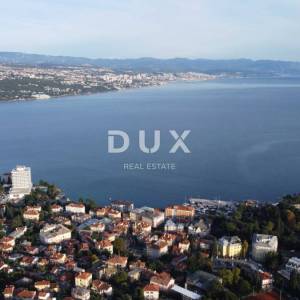 OPATIJA, CENTAR- građevinsko zemljište 950m2 s GRAĐ. DOZVOLOM s panoramskim pogledom na more za obiteljsku kuću/ villu/ stamben...