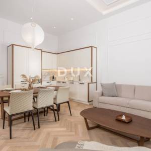 OPATIJA, CENTAR – unikatan stan od 90 m2, remek-djelo austro-ugarske gradnje u centru Opatije