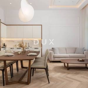 OPATIJA, CENTAR – unikatan stan od 90 m2, remek-djelo austro-ugarske gradnje u centru Opatije