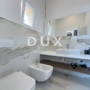 OPATIJA, LOVRAN - ekskluzivan stan s panoramskim pogledom i bazenom