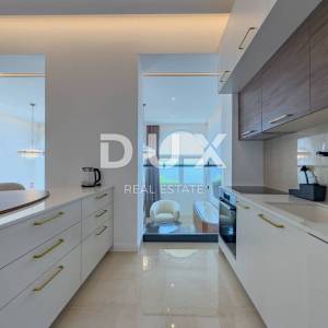 OPATIJA, LOVRAN - ekskluzivan stan s panoramskim pogledom i bazenom