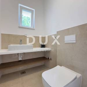 OPATIJA, LOVRAN - ekskluzivan stan s panoramskim pogledom i bazenom