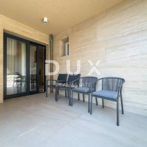 OPATIJA, LOVRAN - ekskluzivan stan s panoramskim pogledom i bazenom