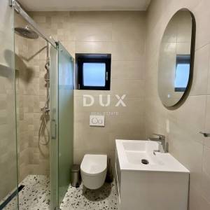 OPATIJA, LOVRAN - Moderan stan s pogledom na more i bazenom na korištenje