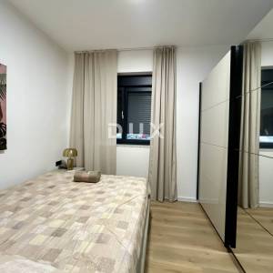 OPATIJA, LOVRAN - Vrhunski stan s pogledom na more i bazenom na korištenje