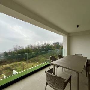 OPATIJA, LOVRAN - Vrhunski stan s pogledom na more i bazenom na korištenje