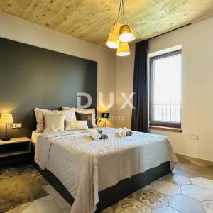 OPATIJA, POLJANE - Autohtona kamena vila s panoramskim pogledom!