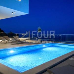 Opatijska rivijera, Medveja, samostojeće kuća s bazenom