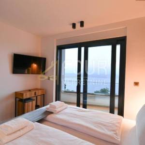 Opatijska rivijera, Medveja, samostojeće kuća s bazenom