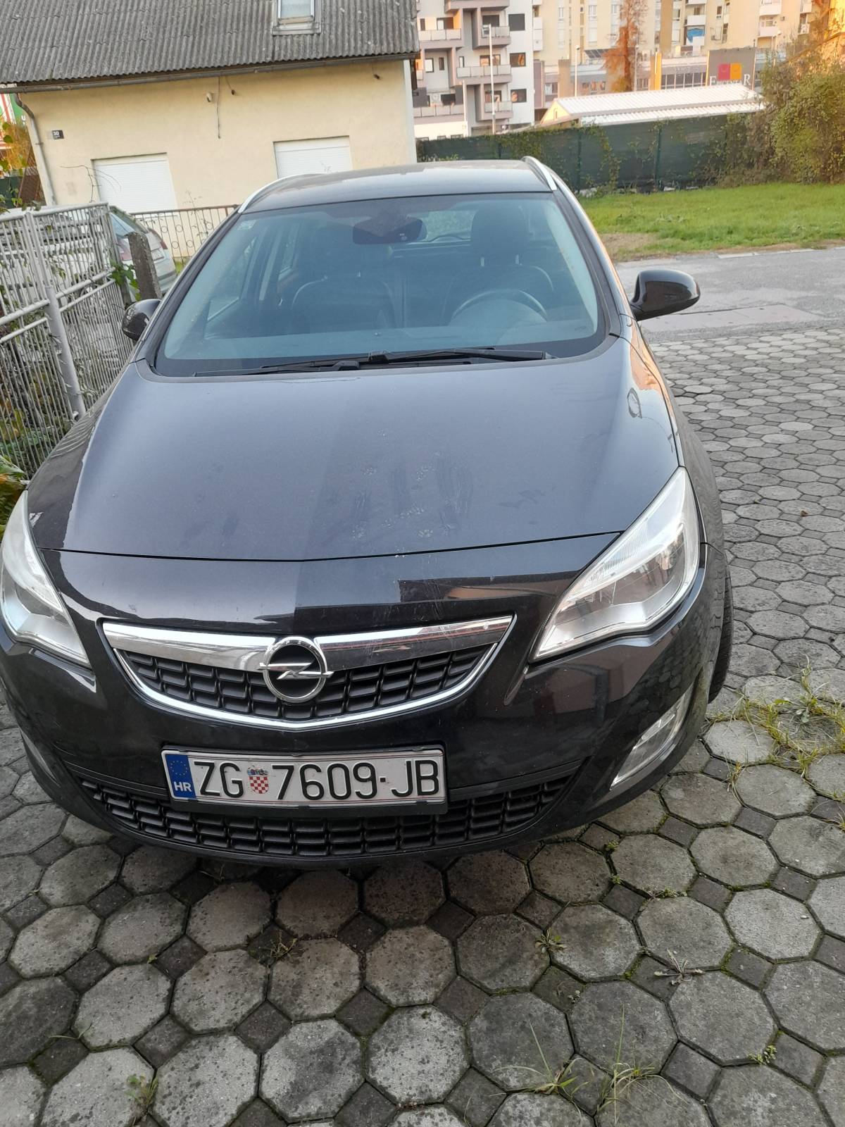 Opel astra