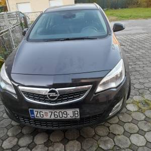 Opel astra
