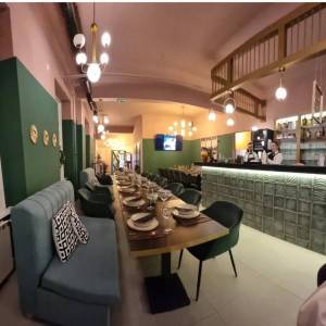 Osijek, moderan ulični lokal, 86.24m2, PRILIKA!