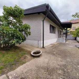 Osijek, Retfala, katnica 210m2+dvorišni stan+garaža