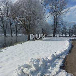 OTOČAC, ČOVIĆI - Komadić prirode kraj rijeke Gacke, 1234m2