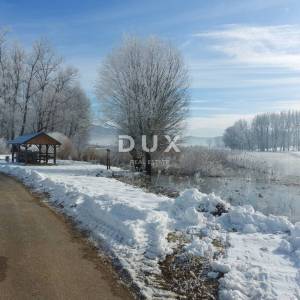 OTOČAC, ČOVIĆI - Komadić prirode kraj rijeke Gacke, 1234m2