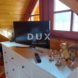 OTOČAC, LIČKO LEŠČE - Kuća u prirodi s bazenom