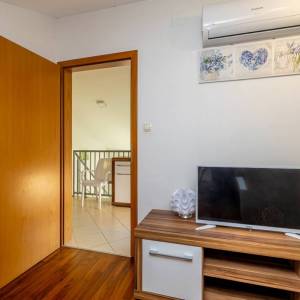 OTOK KRK, BAŠKA - Dvoetažni apartman s pogledom na more