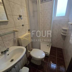 Otok Krk, Krk, 399m2, kuća s bazenom