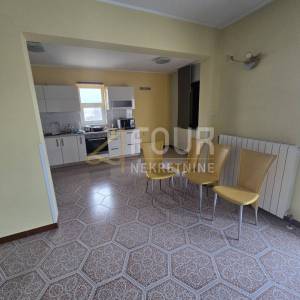 Otok Krk, Krk, 399m2, kuća s bazenom