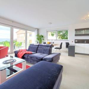 OTOK KRK, LINARDIĆI - Moderan stan sa pogledom na more