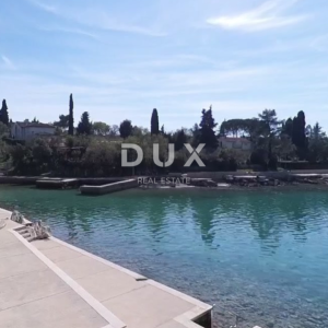 OTOK KRK, MALINSKA – Ekskluzivno zemljište prvi red uz more