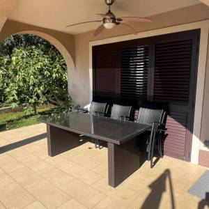 OTOK KRK, PINEZIĆI - Apartman s u prizemlju s pogledom na more