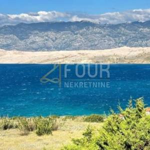 Otok Pag, građevinsko zemljište blizu mora, 413m2
