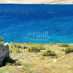 Otok Pag, građevinsko zemljište blizu mora, 413m2