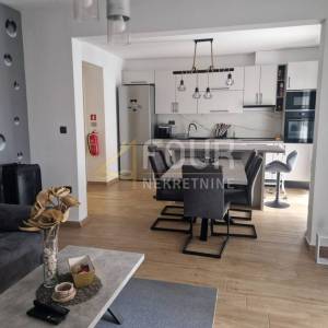 Otok Rab, 2s+db, 92.19m2, zajednički bazen