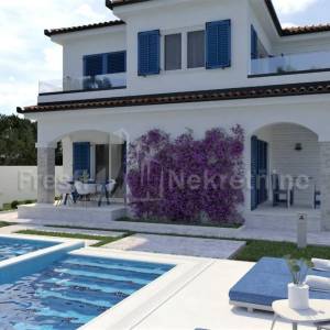 PAŠMAN,  GRAĐEVINSKO   647 m2 S PROJEKTOM I GRAĐEVINSKOM DOZVOLOM