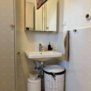 PEROJ – Moderni stan s pogledom na more — samo 800 m do plaže