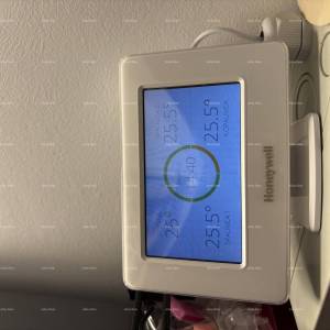 PEROJ – Moderni stan s pogledom na more — samo 800 m do plaže