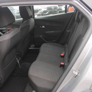 Peugeot 2008 1.2 Puretech AUTOMATIK