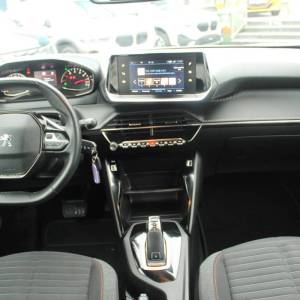 Peugeot 2008 1.2 Puretech AUTOMATIK