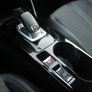 Peugeot 2008 1.2 Putetech AUTOMATIK Allure *LED, NAVIGACIJA, KAMERA*